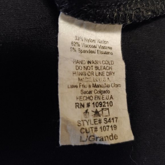 Windsor Women's Pencil Mini Skirt - Picture 11 of 11